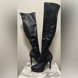 Brand new JLO knee high boots, size 6